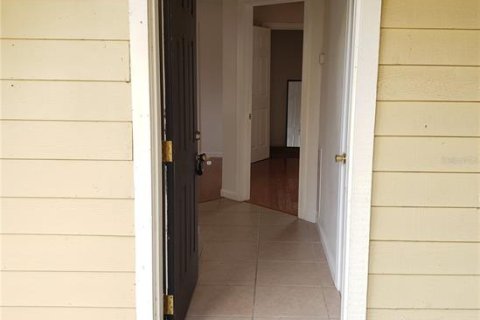 Condominio en venta en Tampa, Florida, 1 dormitorio, 53.98 m2 № 1776788 - foto 3