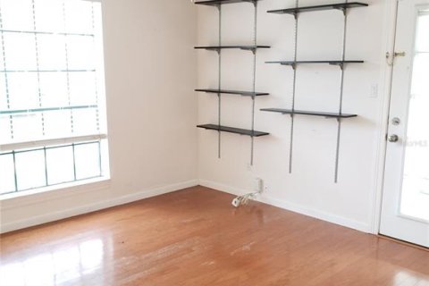 Condominio en venta en Tampa, Florida, 1 dormitorio, 53.98 m2 № 1776788 - foto 11