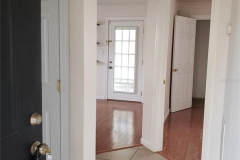 Condominio en venta en Tampa, Florida, 1 dormitorio, 53.98 m2 № 1776788 - foto 4