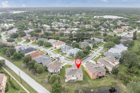 House in Tarpon Springs, Florida 3 bedrooms, 179.86 sq.m. № 2267227 - photo 7