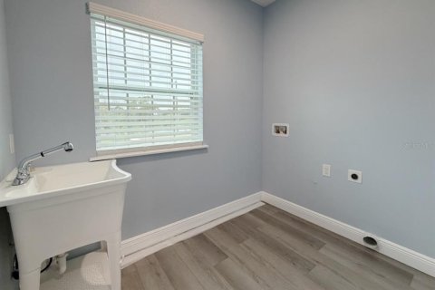House in Tarpon Springs, Florida 3 bedrooms, 179.86 sq.m. № 2267227 - photo 27