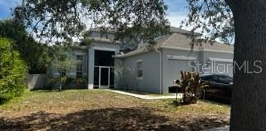 House in Apollo Beach, Florida 4 bedrooms, 265.14 sq.m. № 2157460