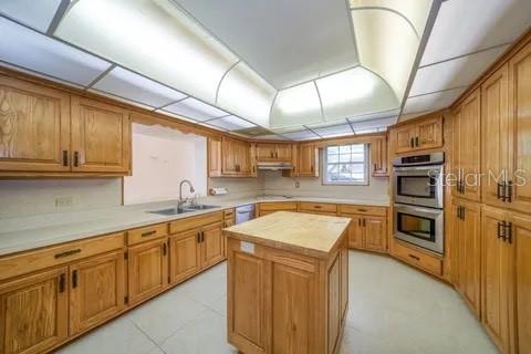 House in Seminole, Florida 4 bedrooms, 301.28 sq.m. № 1591798 - photo 8