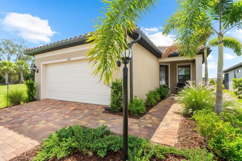 Casa en venta en Bradenton, Florida, 2 dormitorios, 130.53 m2 № 1780309 - foto 1