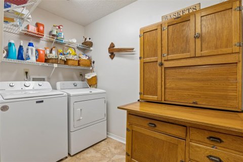 Villa ou maison à vendre à Orlando, Floride: 3 chambres, 182.74 m2 № 2420296 - photo 21