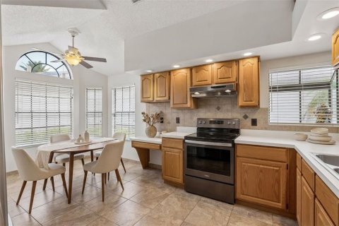 Villa ou maison à vendre à Orlando, Floride: 3 chambres, 182.74 m2 № 2420296 - photo 8