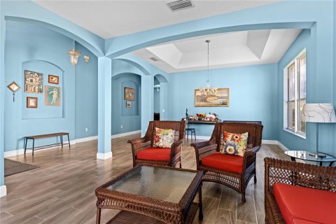 House in Orlando, Florida 4 bedrooms, 237.27 sq.m. № 1803219 - photo 14