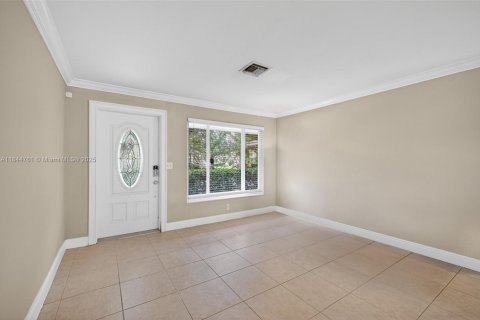 House in Lighthouse Point, Florida 3 bedrooms, 183.11 sq.m. № 1842421 - photo 9