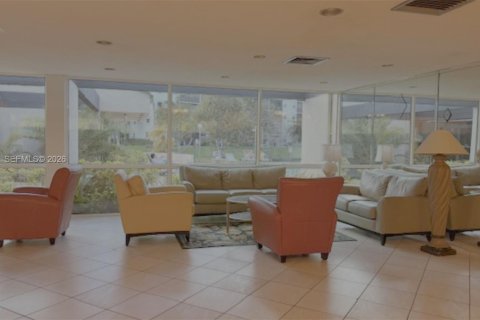 Copropriété à vendre à Pompano Beach, Floride: 2 chambres, 102.19 m2 № 2188304 - photo 29