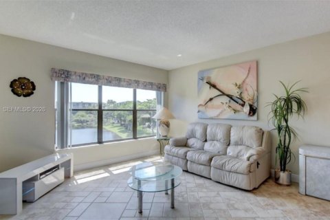Copropriété à vendre à Pompano Beach, Floride: 2 chambres, 102.19 m2 № 2188304 - photo 5