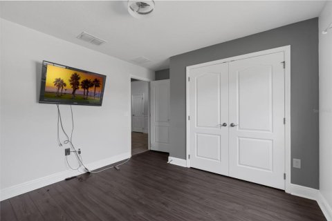 House in Kissimmee, Florida 4 bedrooms, 167.97 sq.m. № 1829091 - photo 14