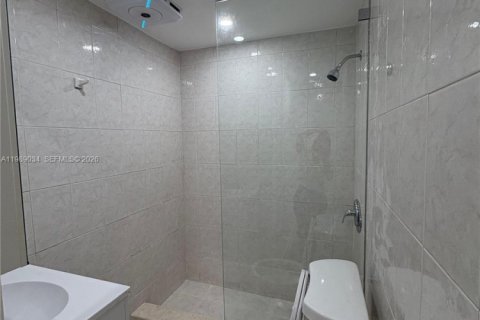 Immobilier commercial à louer à Hialeah, Floride: 1 chambre, 179.02 m2 № 2051554 - photo 5