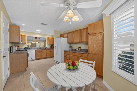 Villa ou maison à vendre à The Villages, Floride: 3 chambres, 137.87 m2 № 2427048 - photo 18