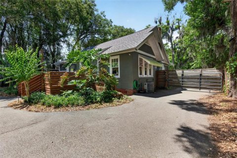 Villa ou maison à vendre à DeLand, Floride: 3 chambres, 138.52 m2 № 2399021 - photo 11