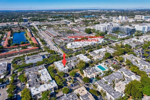 Condominio en venta en Aventura, Florida, 3 dormitorios, 123.56 m2 № 1474825 - foto 1