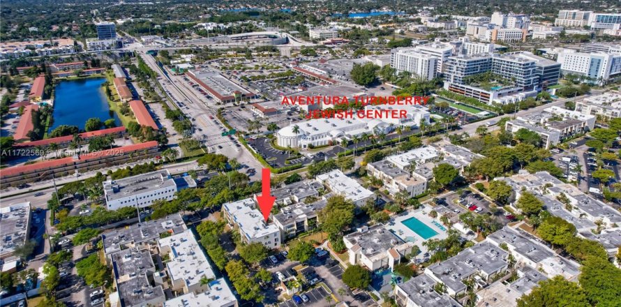 Condominio en Aventura, Florida, 3 dormitorios № 1474825