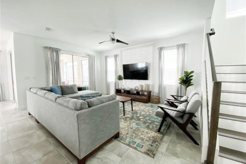 Villa ou maison à vendre à Kissimmee, Floride: 6 chambres, 277.5 m2 № 1565872 - photo 3