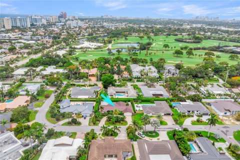 Casa en venta en Fort Lauderdale, Florida, 4 dormitorios, 206.24 m2 № 2359821 - foto 28