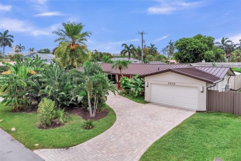 Casa en venta en Fort Lauderdale, Florida, 4 dormitorios, 206.24 m2 № 2359821 - foto 26