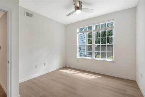Copropriété à vendre à Sarasota, Floride: 2 chambres, 103.31 m2 № 2151238 - photo 29