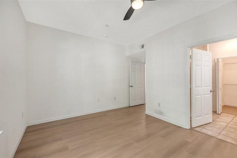 Copropriété à vendre à Sarasota, Floride: 2 chambres, 103.31 m2 № 2151238 - photo 21