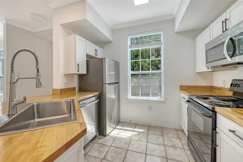 Copropriété à vendre à Sarasota, Floride: 2 chambres, 103.31 m2 № 2151238 - photo 15