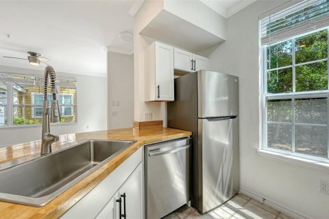 Copropriété à vendre à Sarasota, Floride: 2 chambres, 103.31 m2 № 2151238 - photo 16