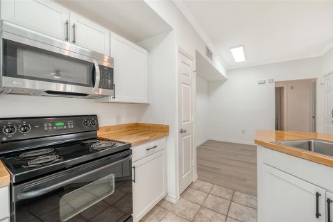 Copropriété à vendre à Sarasota, Floride: 2 chambres, 103.31 m2 № 2151238 - photo 17