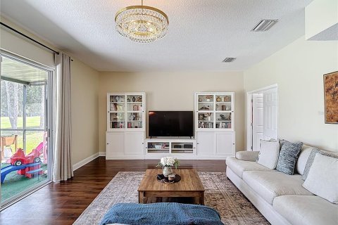 Casa en venta en Tampa, Florida, 4 dormitorios, 299.05 m2 № 1746356 - foto 30