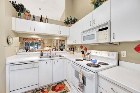 Copropriété à vendre à Naples, Floride: 3 chambres № 1973816 - photo 13