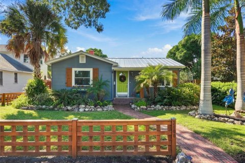 Villa ou maison à vendre à Saint Petersburg, Floride: 3 chambres, 106.84 m2 № 2420375 - photo 4
