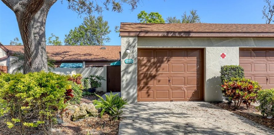 Condo in Bradenton, Florida, 2 bedrooms № 2232213