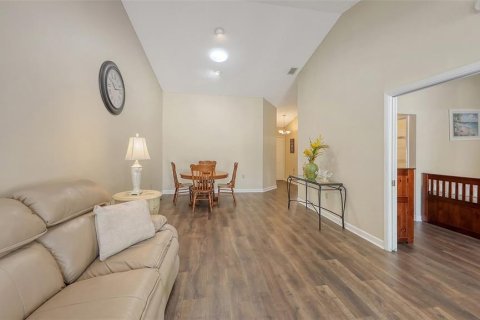 Condo in Bradenton, Florida, 2 bedrooms № 2232213 - photo 17