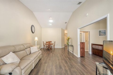 Condo in Bradenton, Florida, 2 bedrooms № 2232213 - photo 16