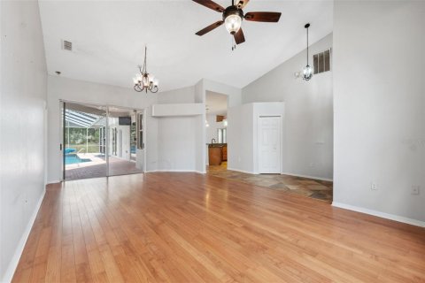 Casa en venta en Hudson, Florida, 5 dormitorios, 207.92 m2 № 1675902 - foto 11