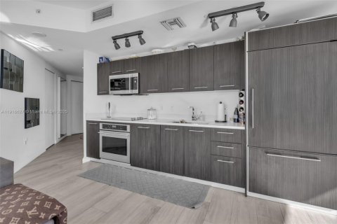 Copropriété à vendre à Miami, Floride: 2 chambres, 95.32 m2 № 1973548 - photo 6