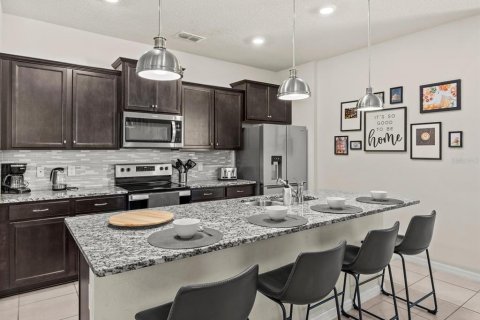 Villa ou maison à vendre à Davenport, Floride: 7 chambres, 304.91 m2 № 2222724 - photo 11