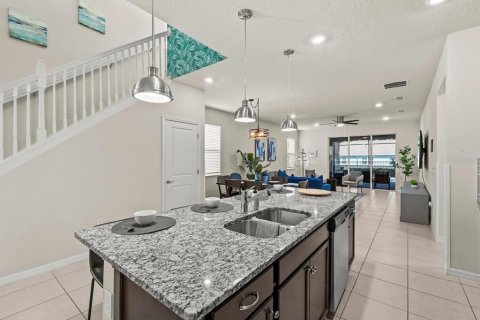 Villa ou maison à vendre à Davenport, Floride: 7 chambres, 304.91 m2 № 2222724 - photo 12
