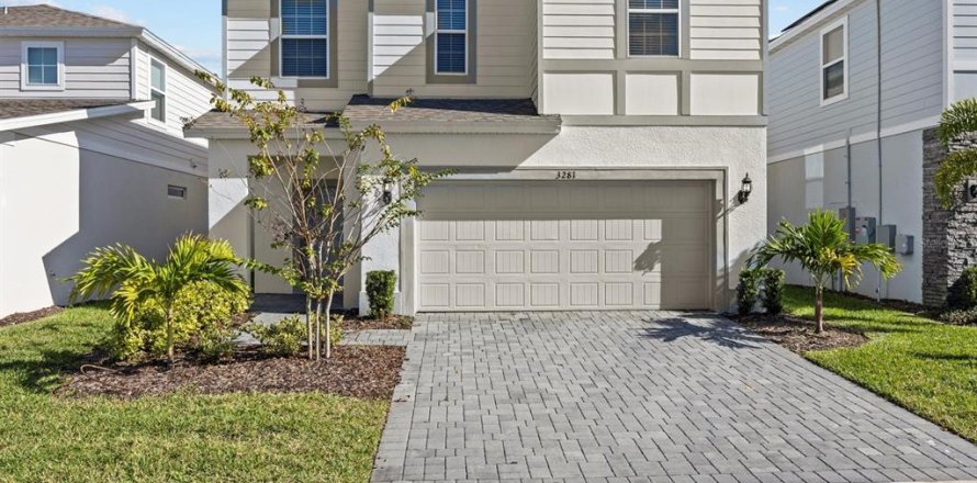 Villa ou maison à Davenport, Floride 7 chambres, 304.91 m2 № 2222724
