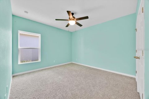 House in Haines City, Florida 4 bedrooms, 169.08 sq.m. № 1810715 - photo 8
