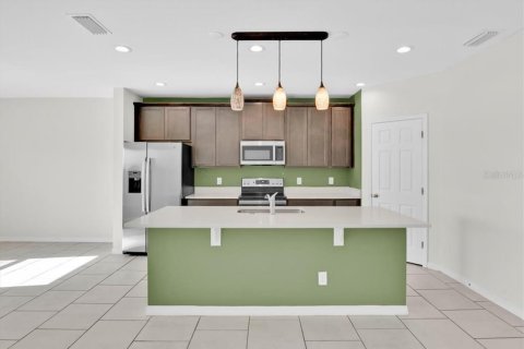 House in Haines City, Florida 4 bedrooms, 169.08 sq.m. № 1810715 - photo 23