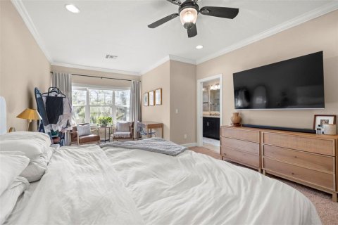 Townhouse in Saint Petersburg, Florida 3 bedrooms, 178.37 sq.m. № 1622368 - photo 21