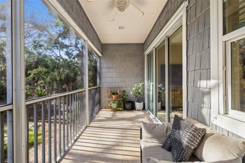 Townhouse in Saint Petersburg, Florida 3 bedrooms, 178.37 sq.m. № 1622368 - photo 27