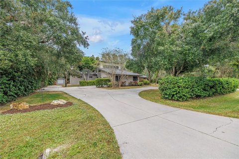 Villa ou maison à vendre à Sarasota, Floride: 4 chambres, 324.04 m2 № 2202169 - photo 2