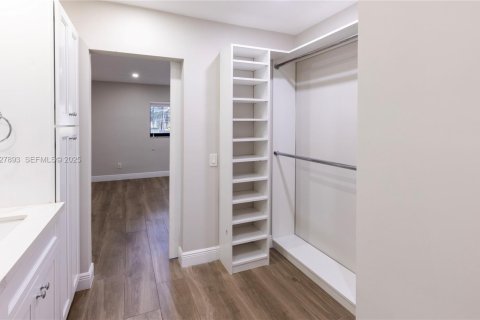 Copropriété à vendre à Coral Gables, Floride: 2 chambres, 93.92 m2 № 1987309 - photo 24