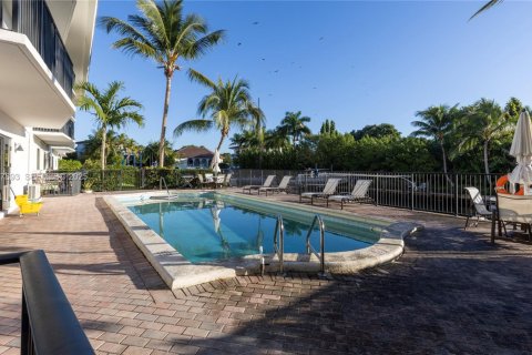 Copropriété à vendre à Coral Gables, Floride: 2 chambres, 93.92 m2 № 1987309 - photo 28