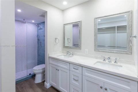 Copropriété à vendre à Coral Gables, Floride: 2 chambres, 93.92 m2 № 1987309 - photo 25