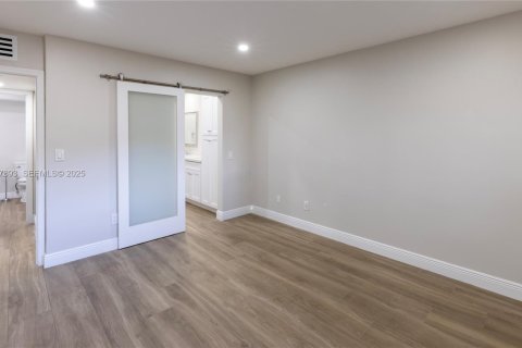 Copropriété à vendre à Coral Gables, Floride: 2 chambres, 93.92 m2 № 1987309 - photo 22