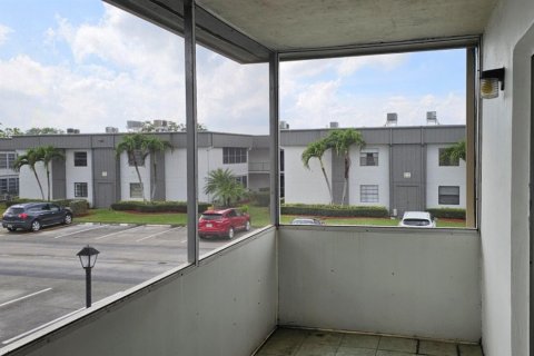 Condominio en alquiler en Delray Beach, Florida, 2 dormitorios, 84.54 m2 № 1060342 - foto 1