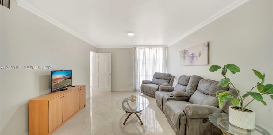 Condo à Sunny Isles Beach, Floride, 1 chambre  № 2264643